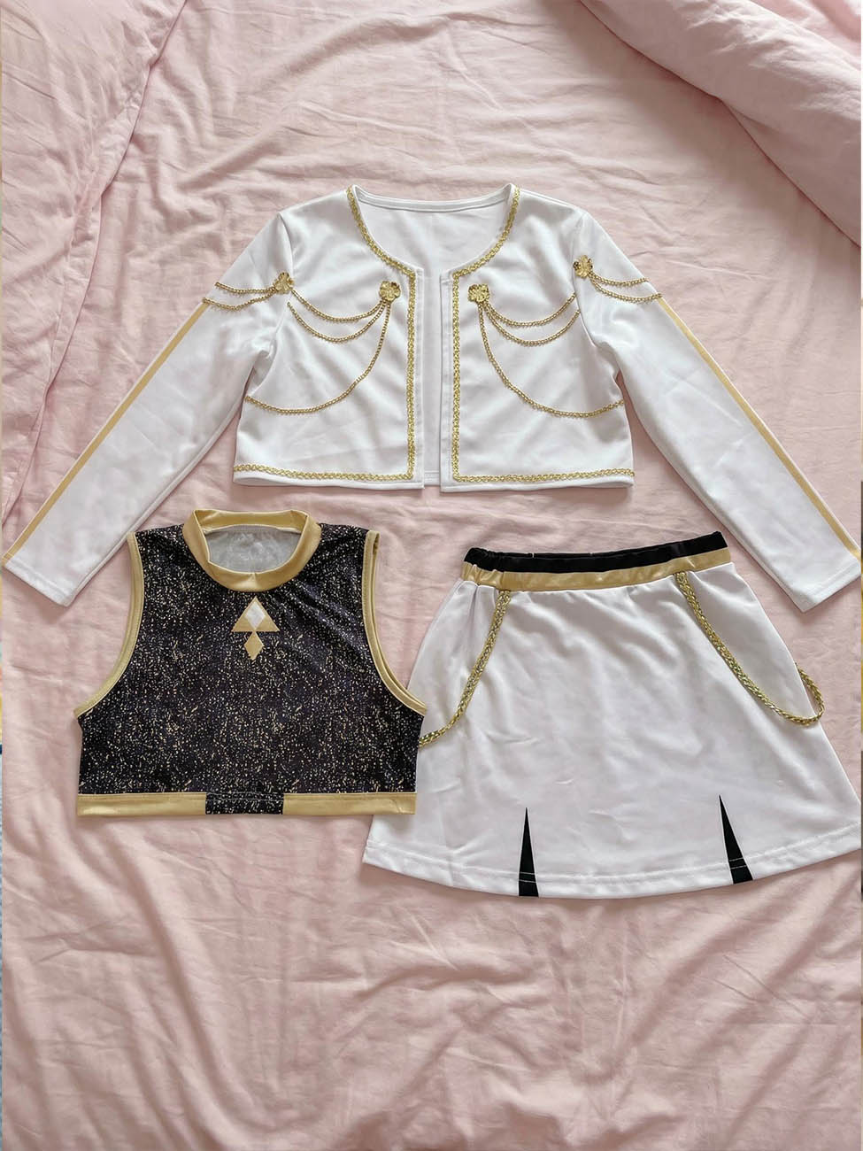 IMG_11_24_deguisement_kpop_demon_hunters_zoey_version_golden_3