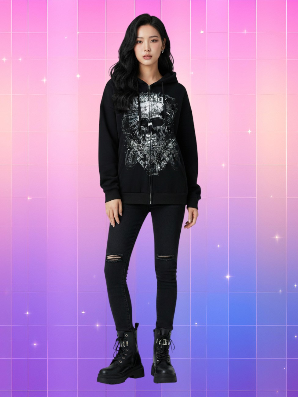 Jeune femme debout, portant le gilet oversize style Y2K au design graphique noir, sur fond rose violet dégradé à effet pixel et étoiles.