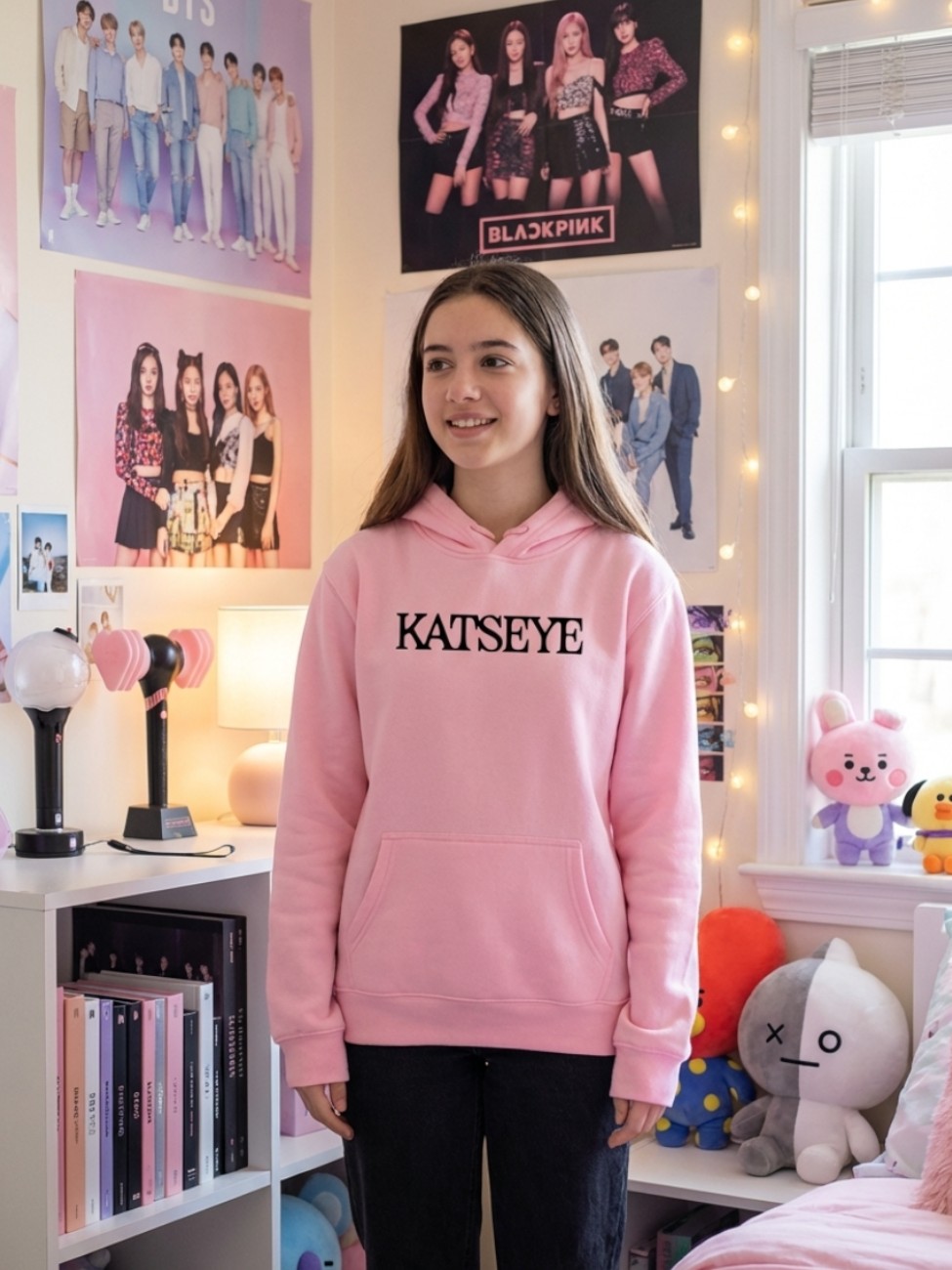 IMG_12_25_pull_katseye_fan_kpop_yeux_emblematiques_17